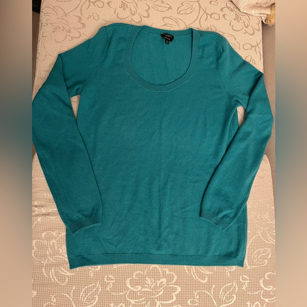 Talbots 100% cashmere sweater size medium
